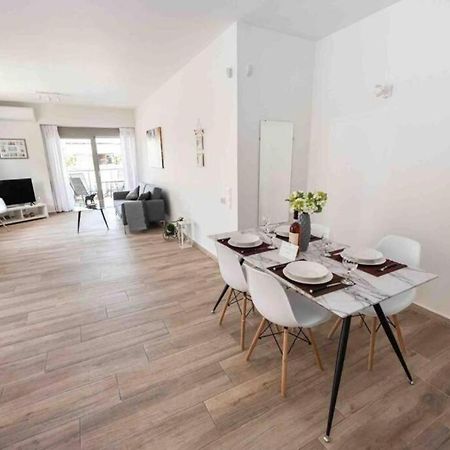 Design Apartment With Swimming Pool Near The Beach Atena Exterior foto