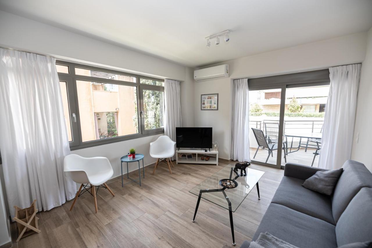 Design Apartment With Swimming Pool Near The Beach Atena Exterior foto